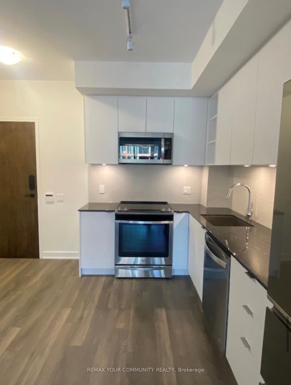 100 Eagle Rock Way, Unit 518 - Photo 5