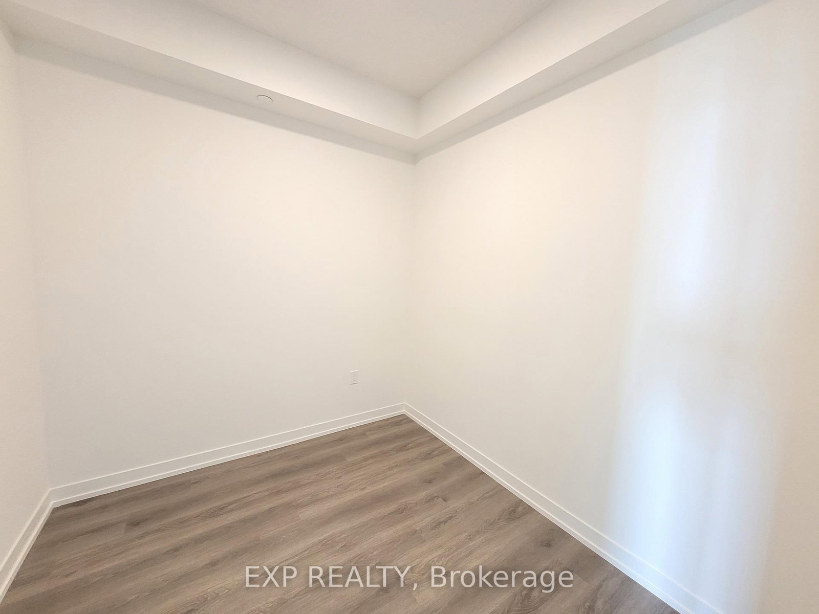 225 Commerce Street, Unit 1005 - Photo 3