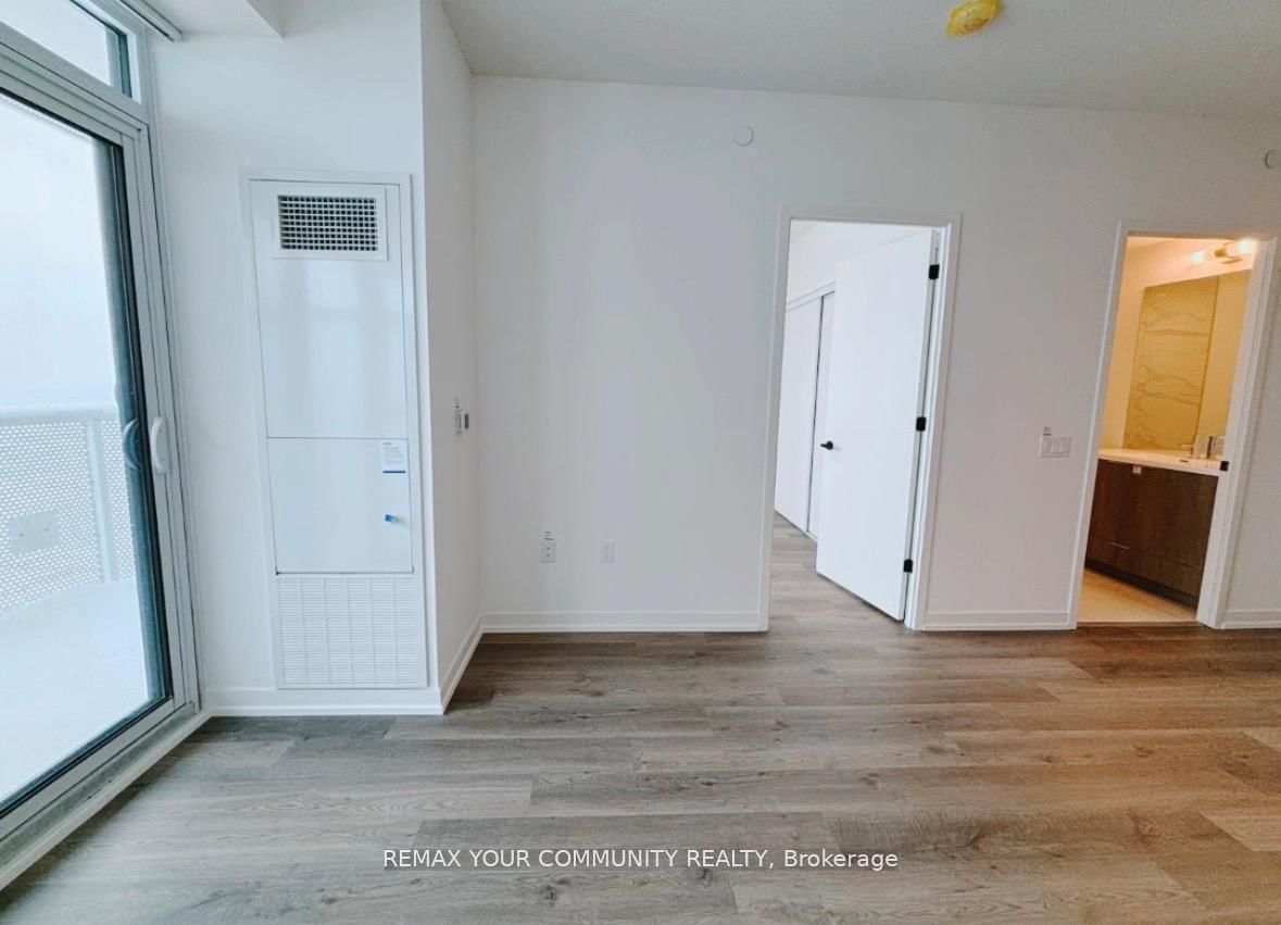 8 Interchange Way, Unit 4211 - Photo 7