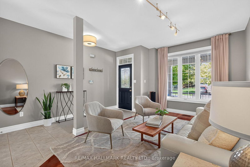 12 Forest Manor Pl, Markham, L6E 1E7 | Image 2