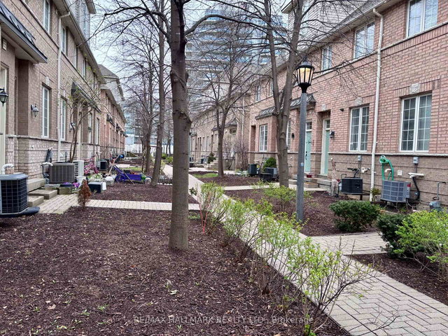 245 - 23 Observatory Lane