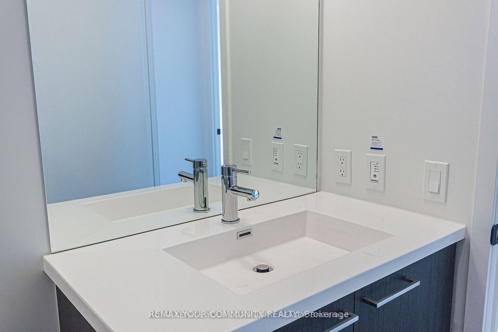 225 Commerce Street, Unit 706 - Photo 11