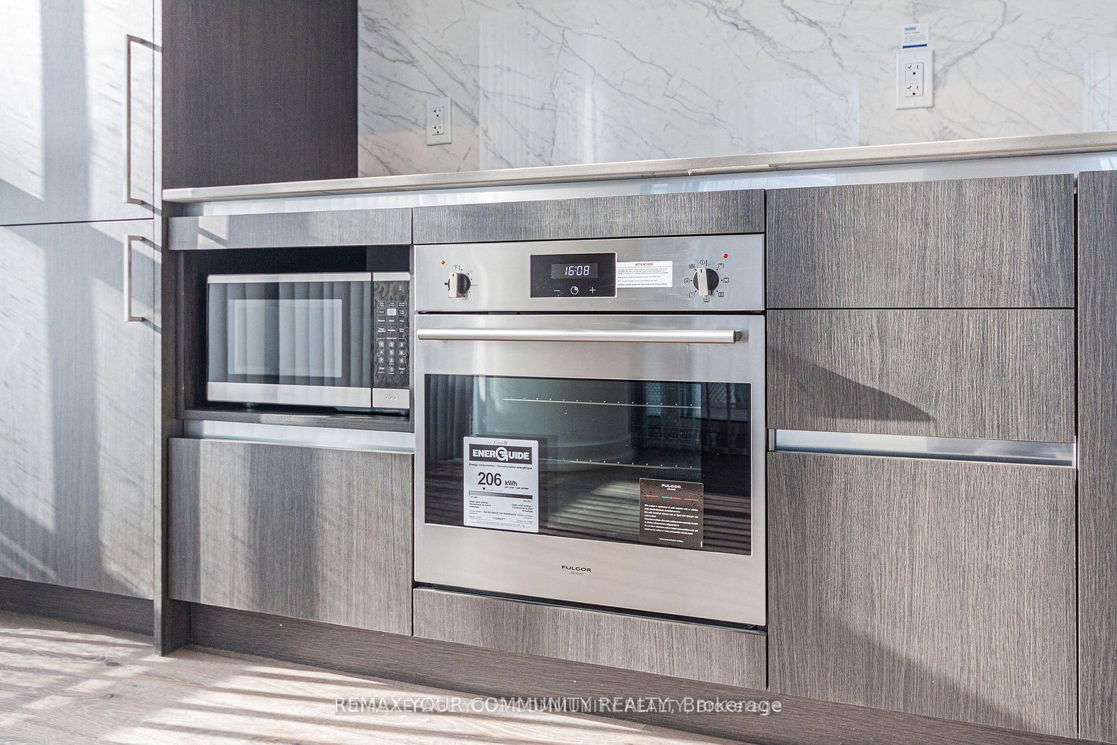 225 Commerce Street, Unit 706 - Photo 20