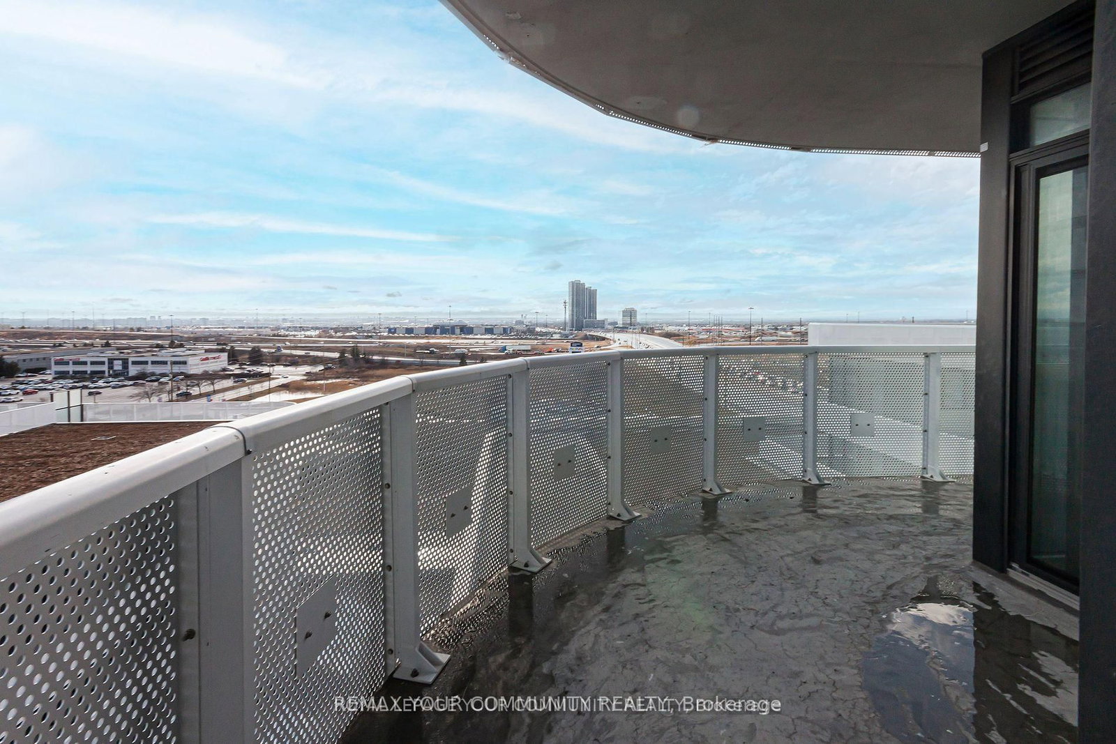 225 Commerce Street, Unit 706 - Photo 25