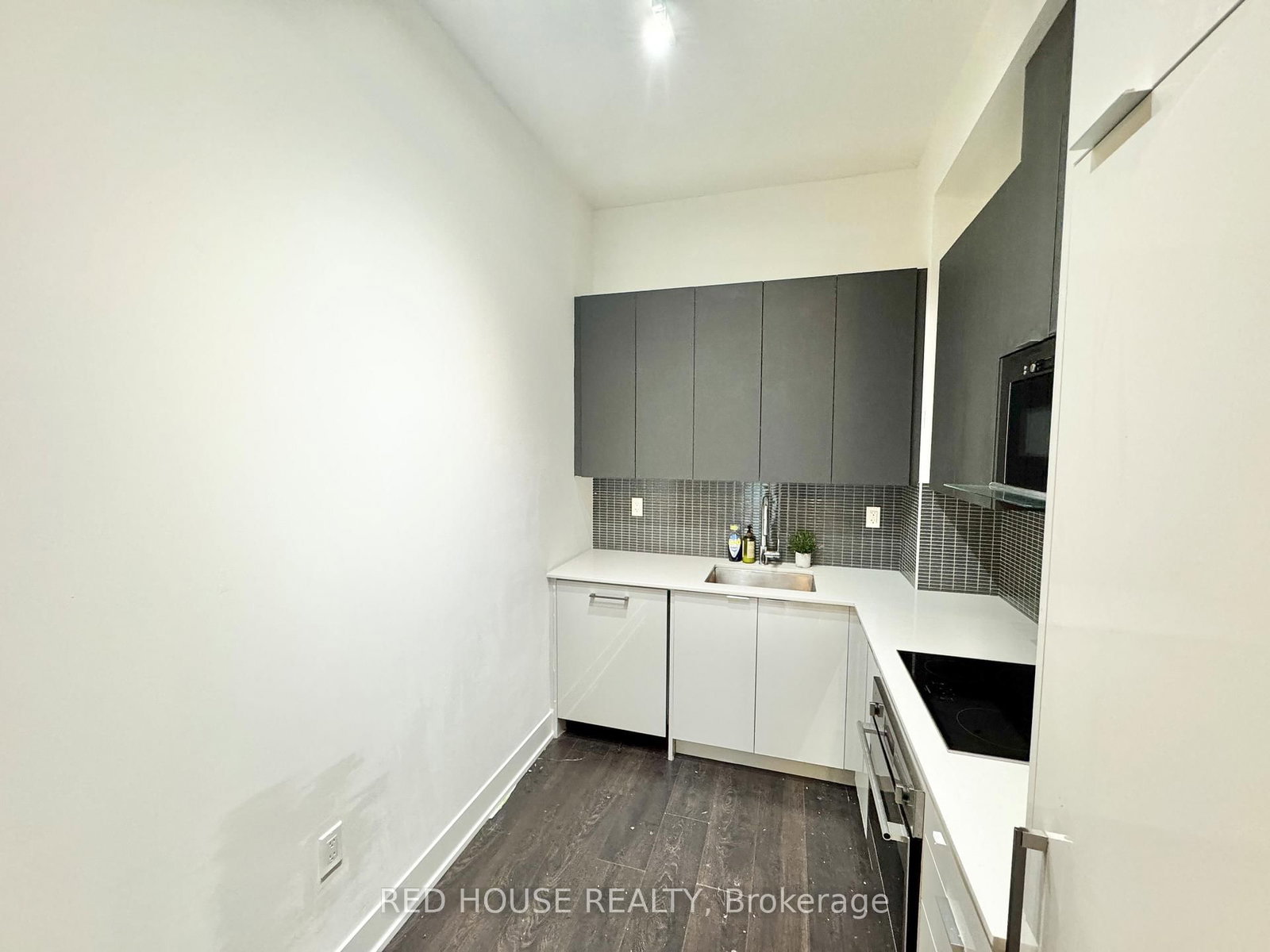 2916 Highway 7, Unit 519 - Photo 6