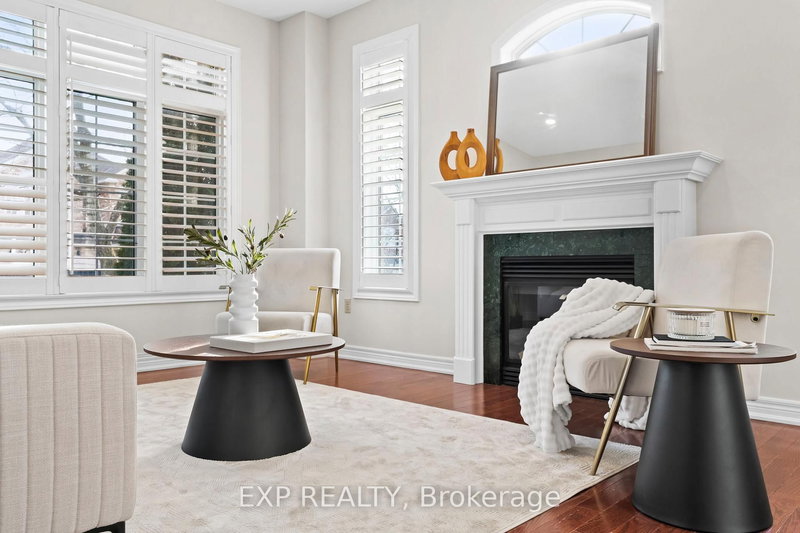 16 Caprara Cres, Markham, L6B 0B7 | Image 3