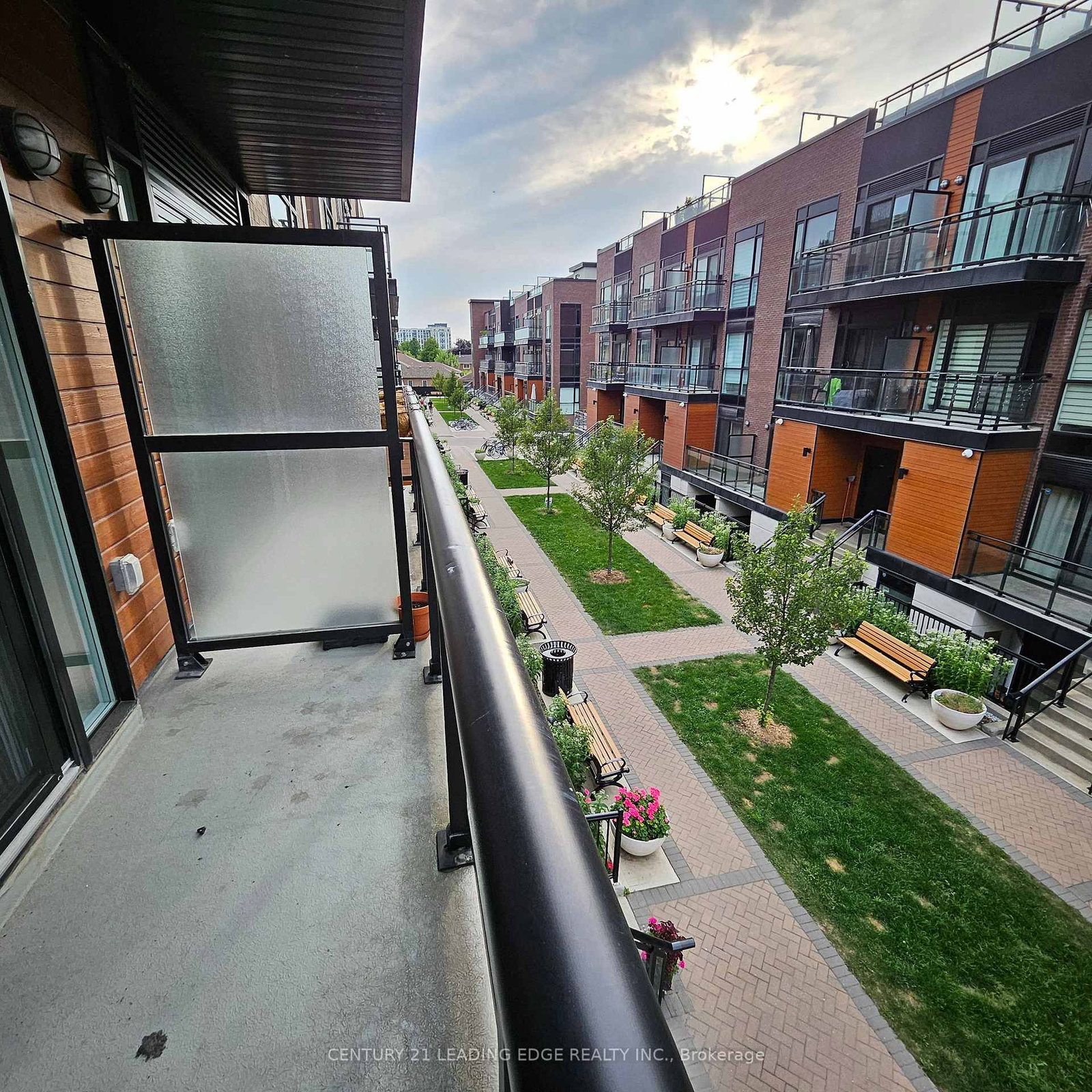 18 COLES Avenue, Unit 603 - Photo 19