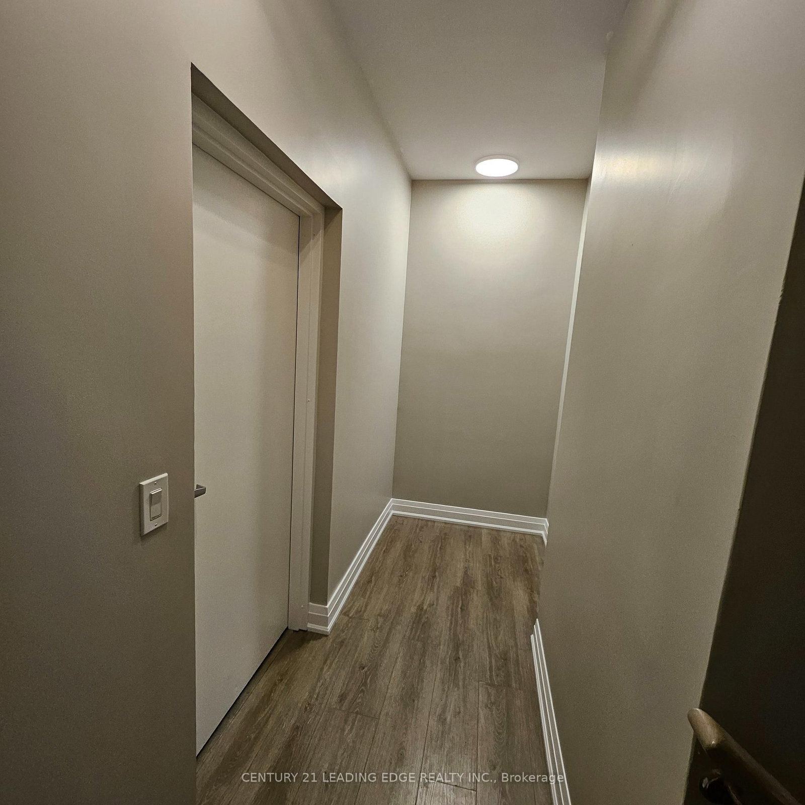 18 COLES Avenue, Unit 603 - Photo 7