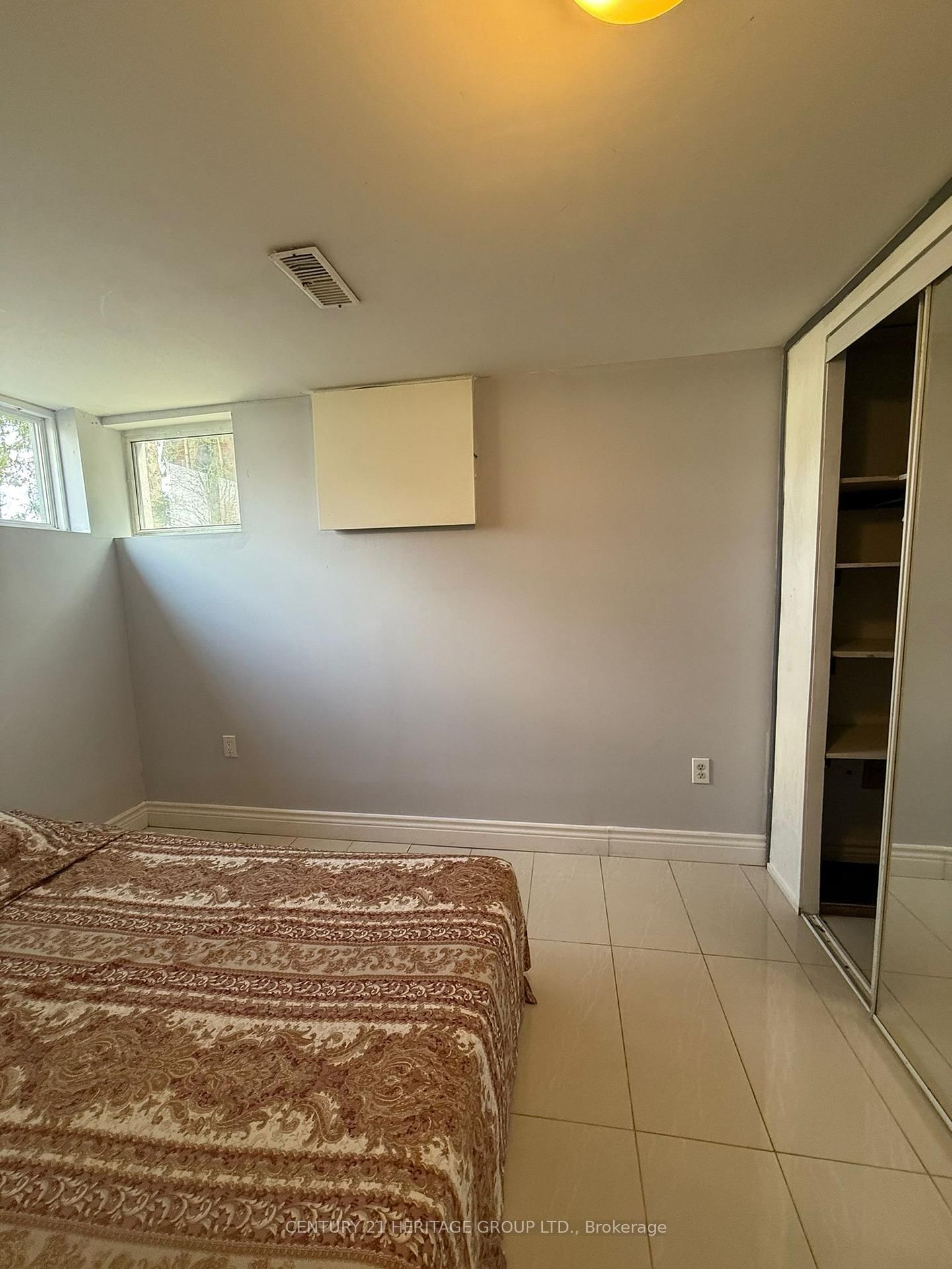 430 Balkan Road, Unit Bsmt - Photo 15