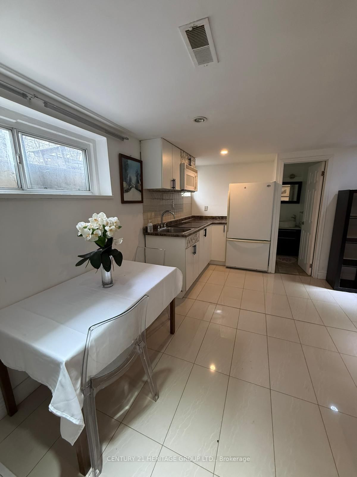 430 Balkan Road, Unit Bsmt - Photo 6