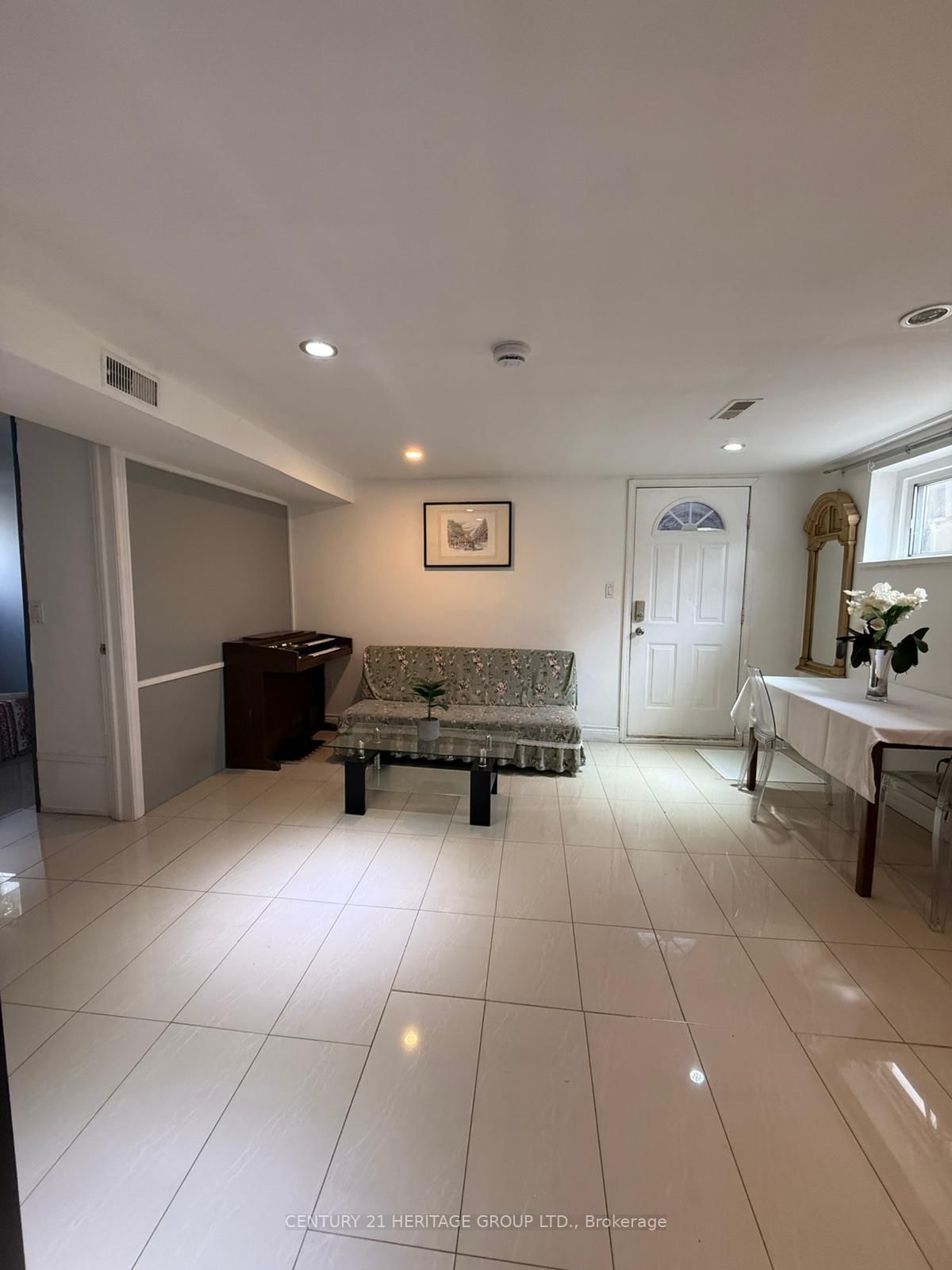 430 Balkan Road, Unit Bsmt - Photo 9