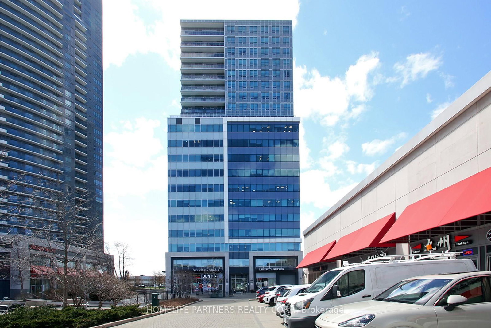 7191 Yonge Street, Unit 304 - Photo 9