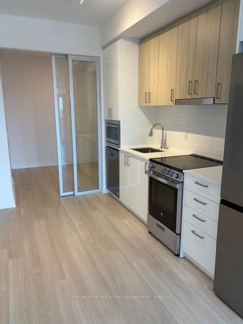 50 Upper Mall Way, Unit 2510 - Photo 4