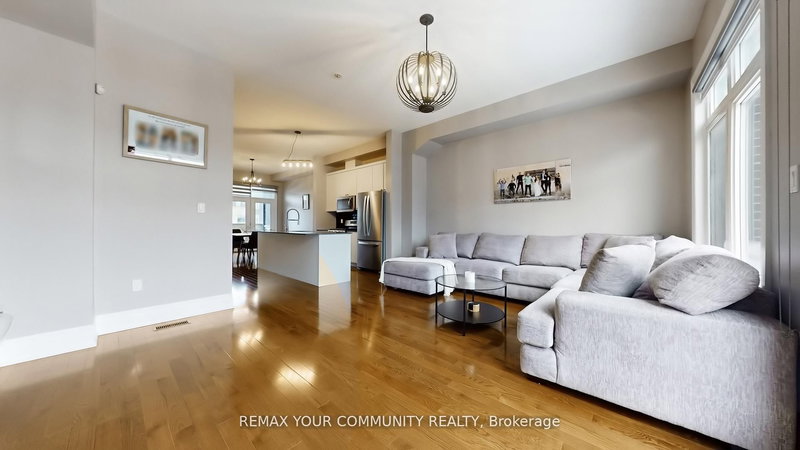 251 Thomas Cook Ave, Vaughan, L6A 5A1 | Image 3