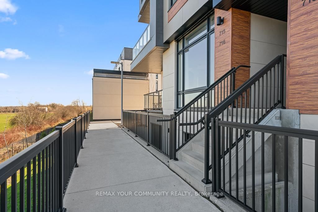 5 Steckley House Lane, Unit 716 - Photo 2