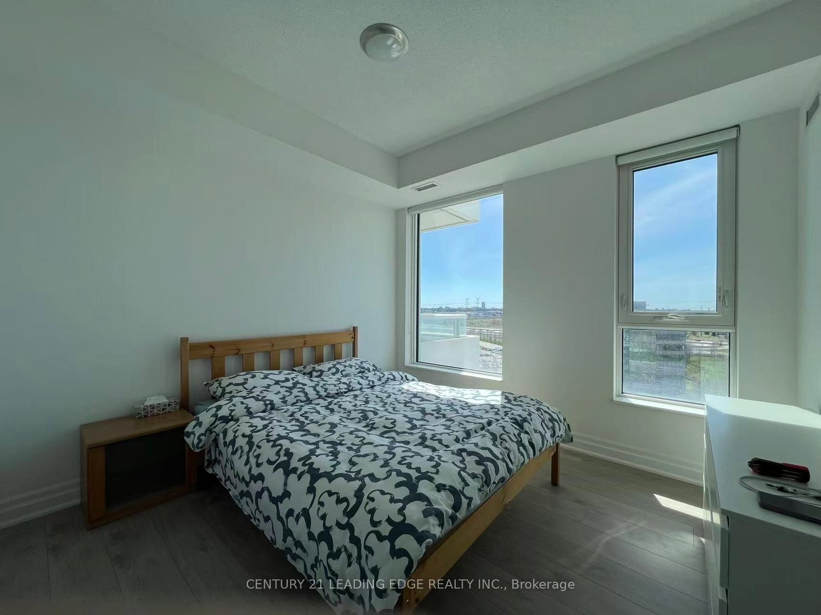 10 Rouge Valley Drive W, Unit 1215 - Photo 28