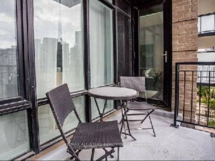 111 Upper Duke Crescent, Unit 219 - Photo 13