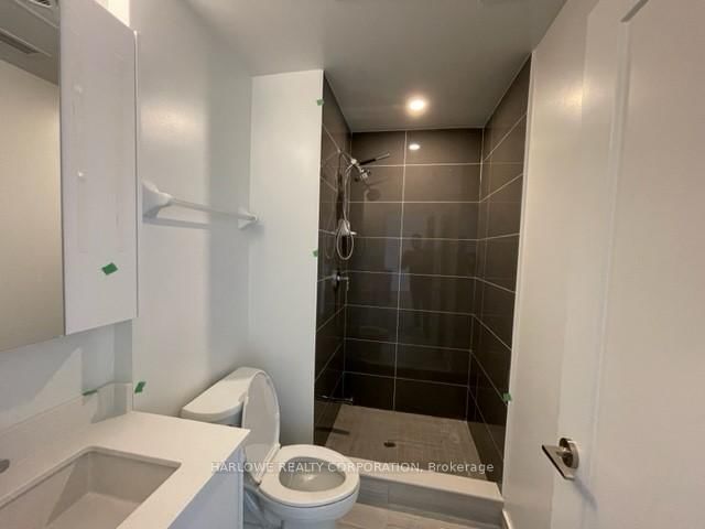 105 Oneida Crescent, Unit LPH03 - Photo 2