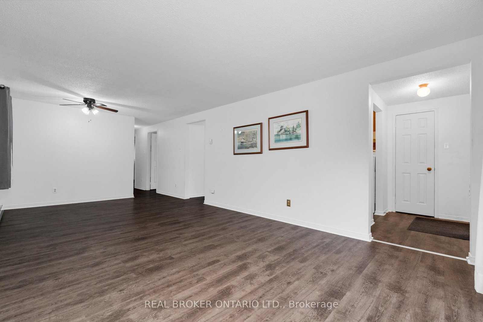 8 Maple Leaf Terr, Innisfil, view 17