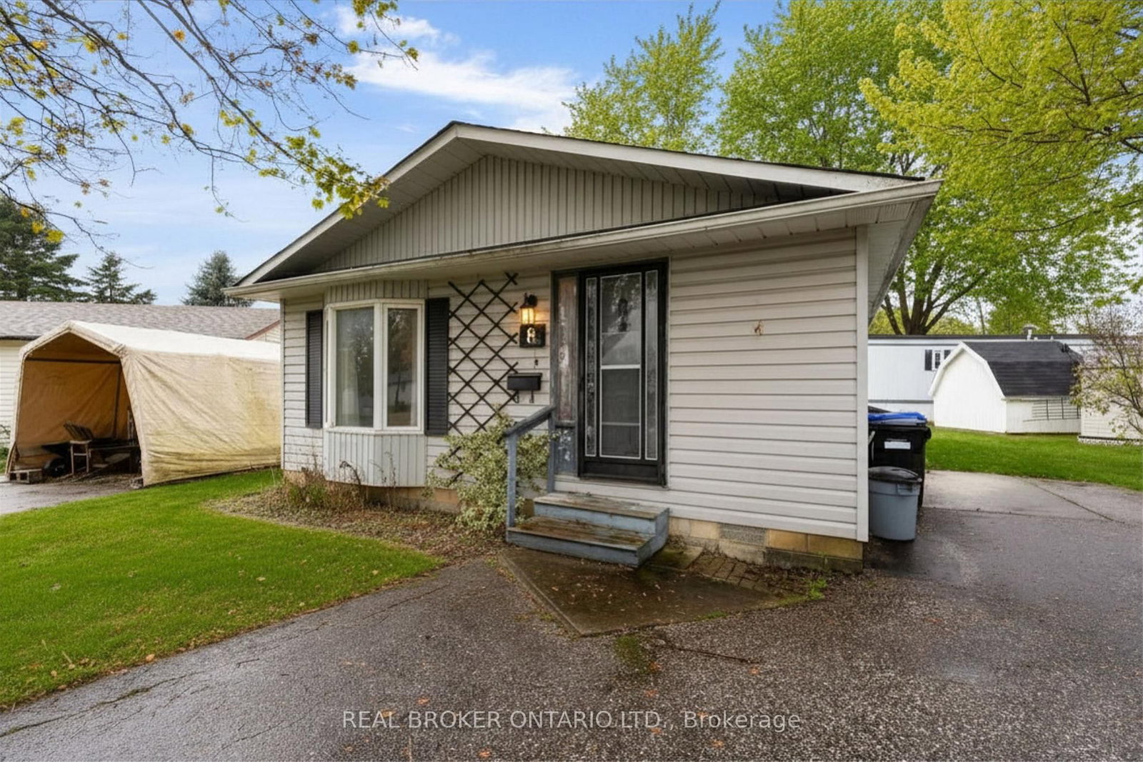 8 Maple Leaf Terr, Innisfil, view 30