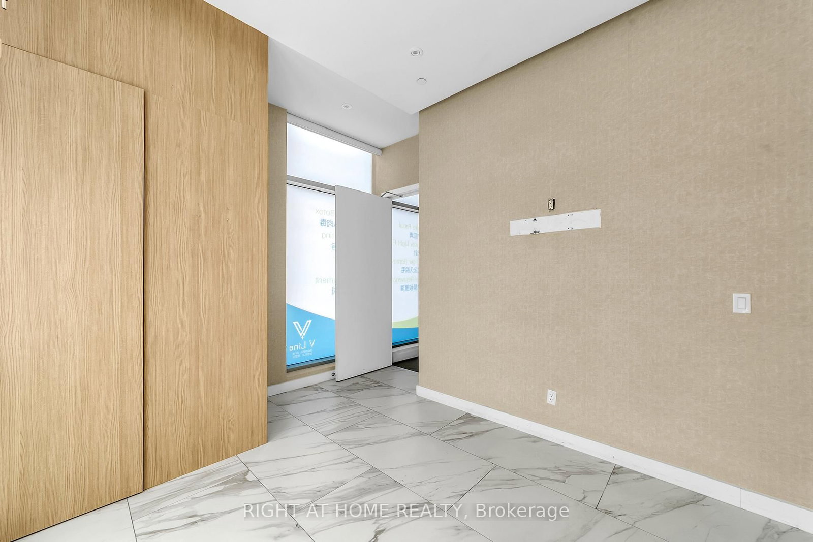 7191 Yonge Street, Unit 115/116 - Photo 18