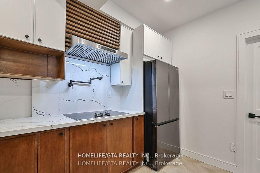 17 Couloir Drive, Unit Basement - Photo 15