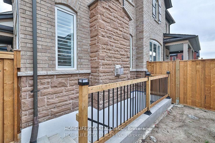17 Couloir Drive, Unit Basement - Photo 23