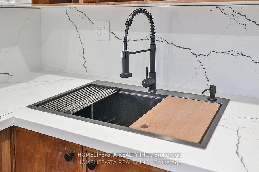 17 Couloir Drive, Unit Basement - Photo 26
