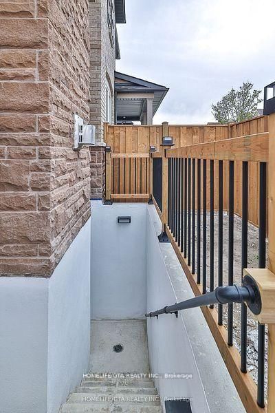 17 Couloir Drive, Unit Basement - Photo 27
