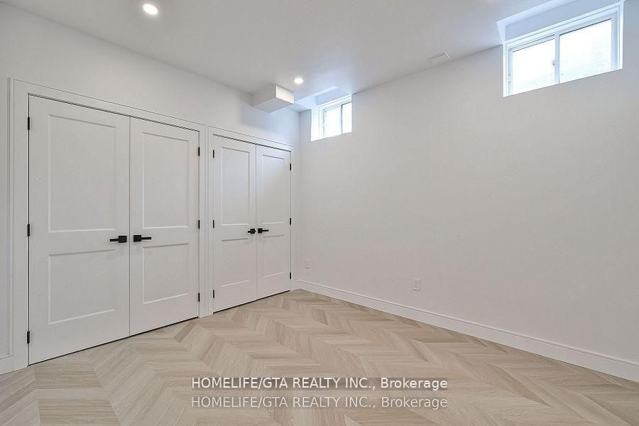 17 Couloir Drive, Unit Basement - Photo 4