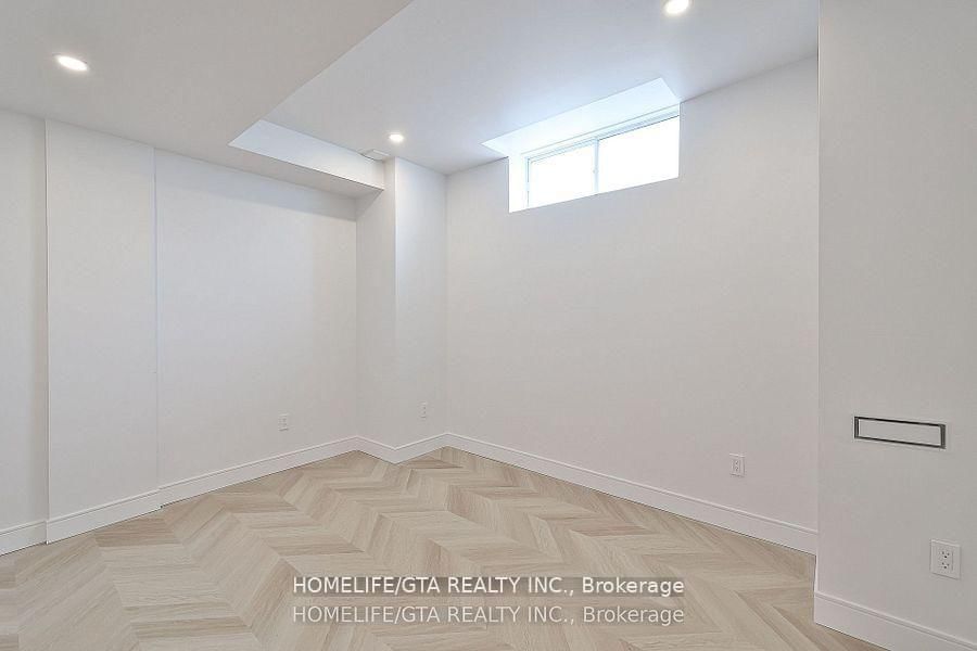 17 Couloir Drive, Unit Basement - Photo 6