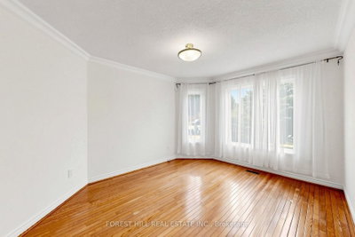 47 Edenbridge Drive • Vaughan, ON photo 7