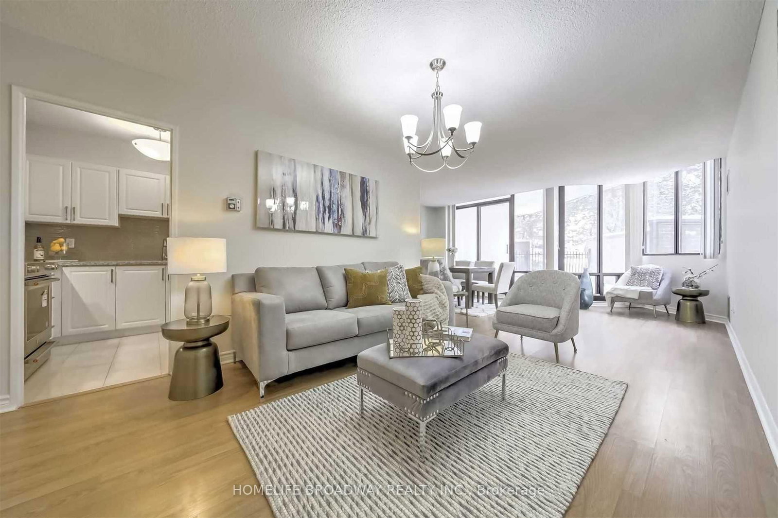 40 Baif Boulevard, Unit 101