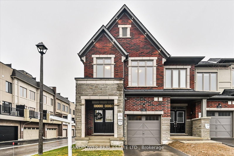 32 Harvey Bunker Cres, Markham, Ontario