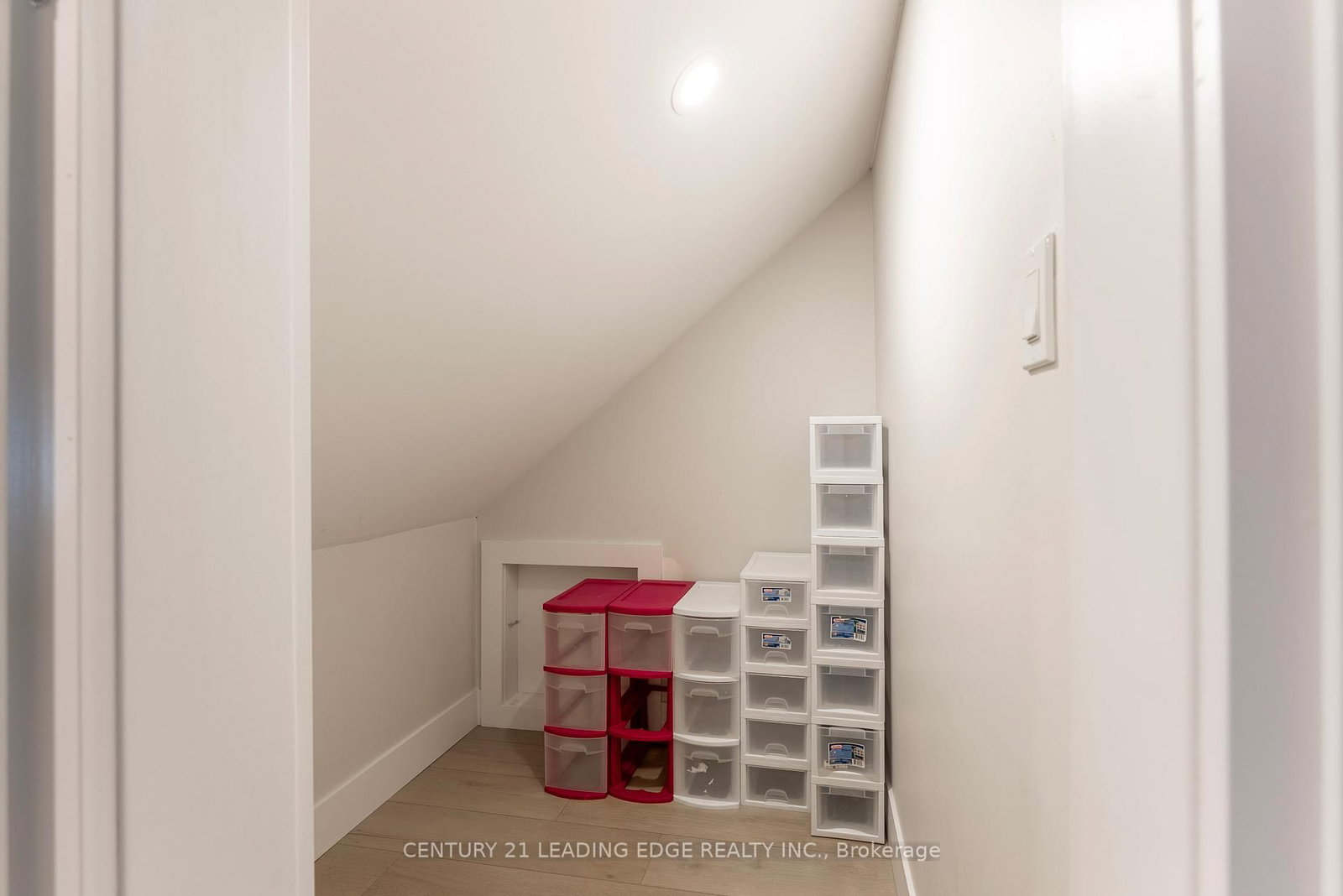 76 Prospect Street, Unit Loft Apartment - Photo 12