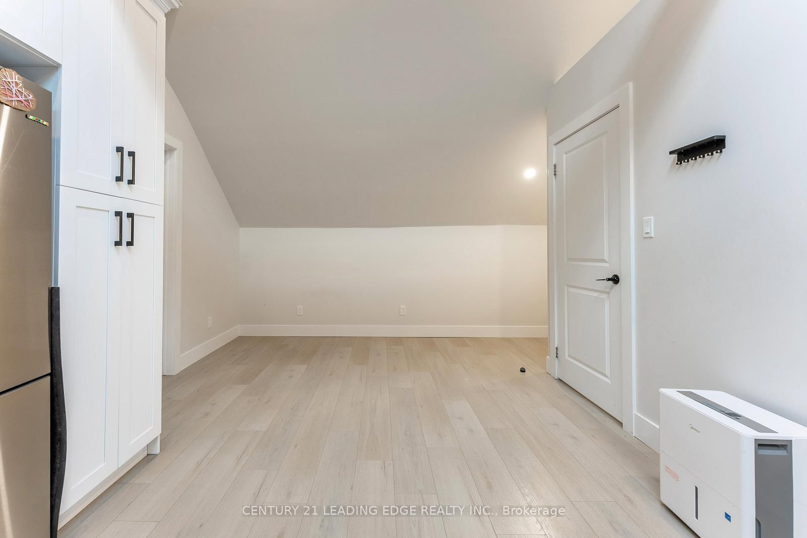 76 Prospect Street, Unit Loft Apartment - Photo 2