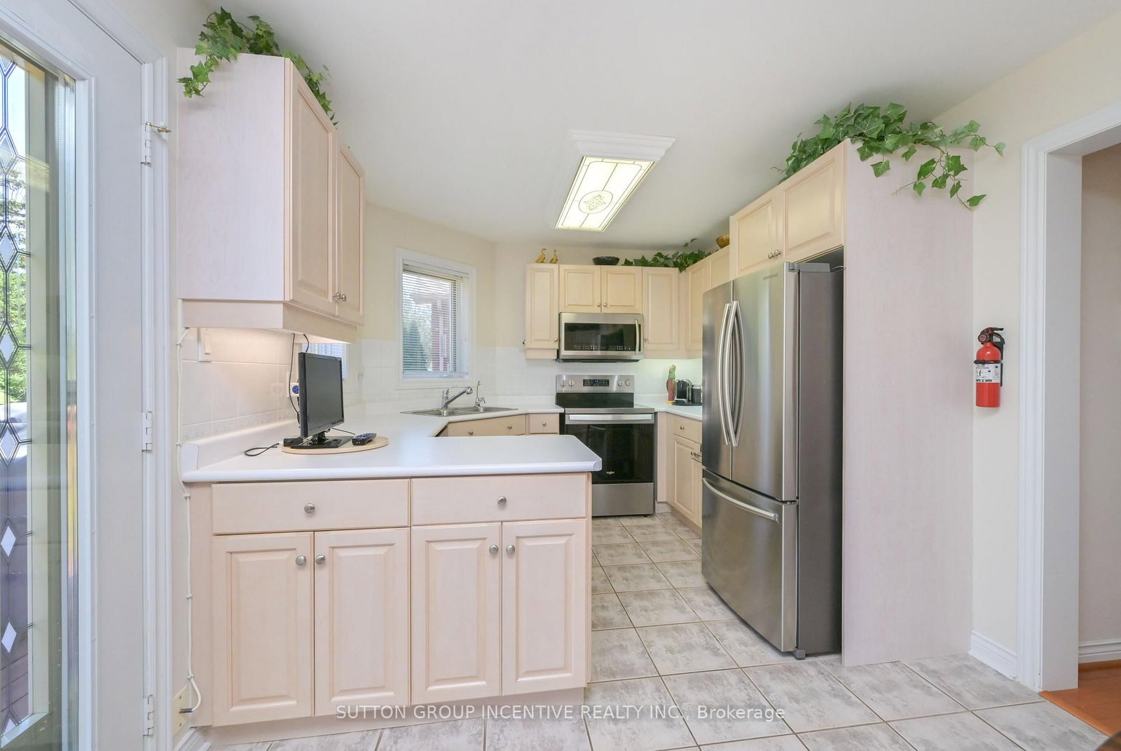 17 Sunset Boulevard • New Tecumseth, ON photo 12