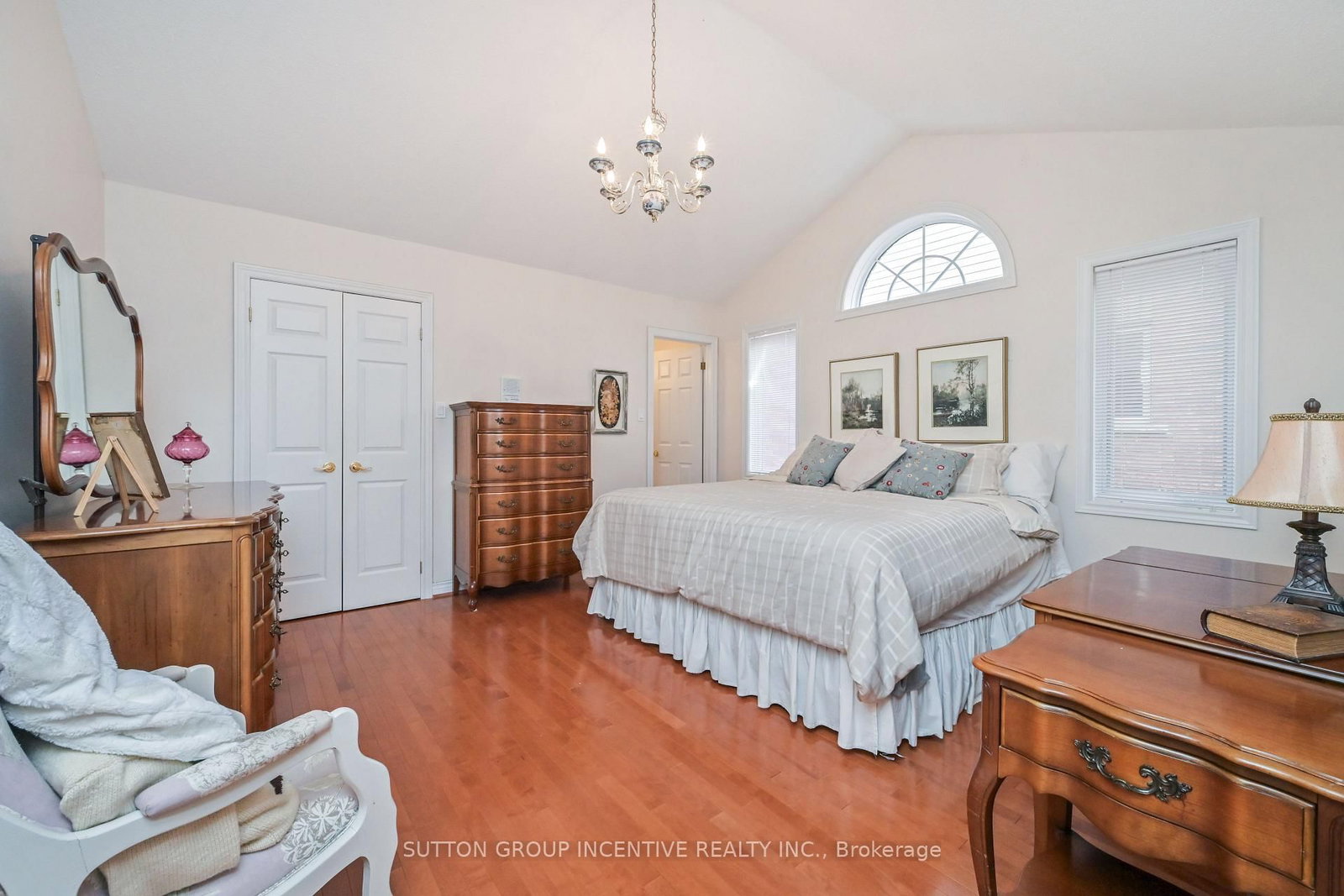 17 Sunset Boulevard • New Tecumseth, ON photo 13