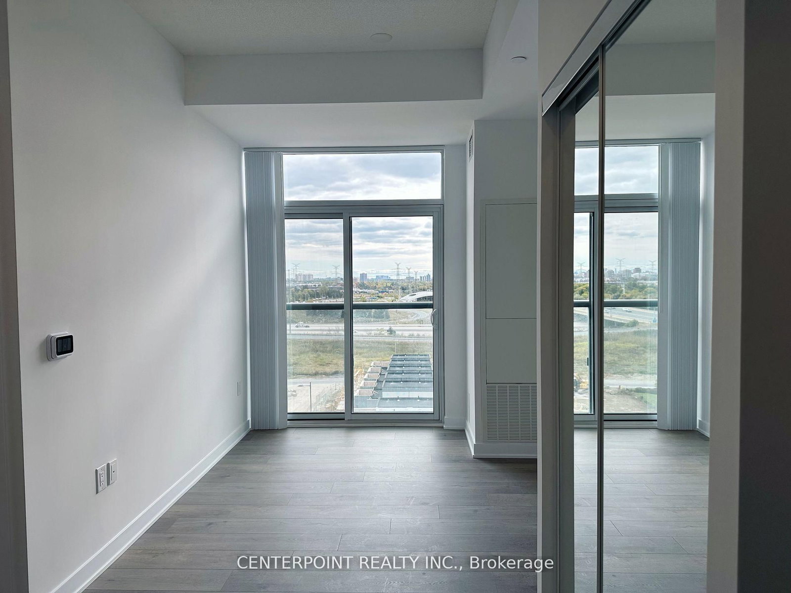 60 Honeycrisp Crescent, Unit 919 - Photo 7