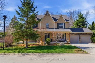 Detached House in Uxbridge