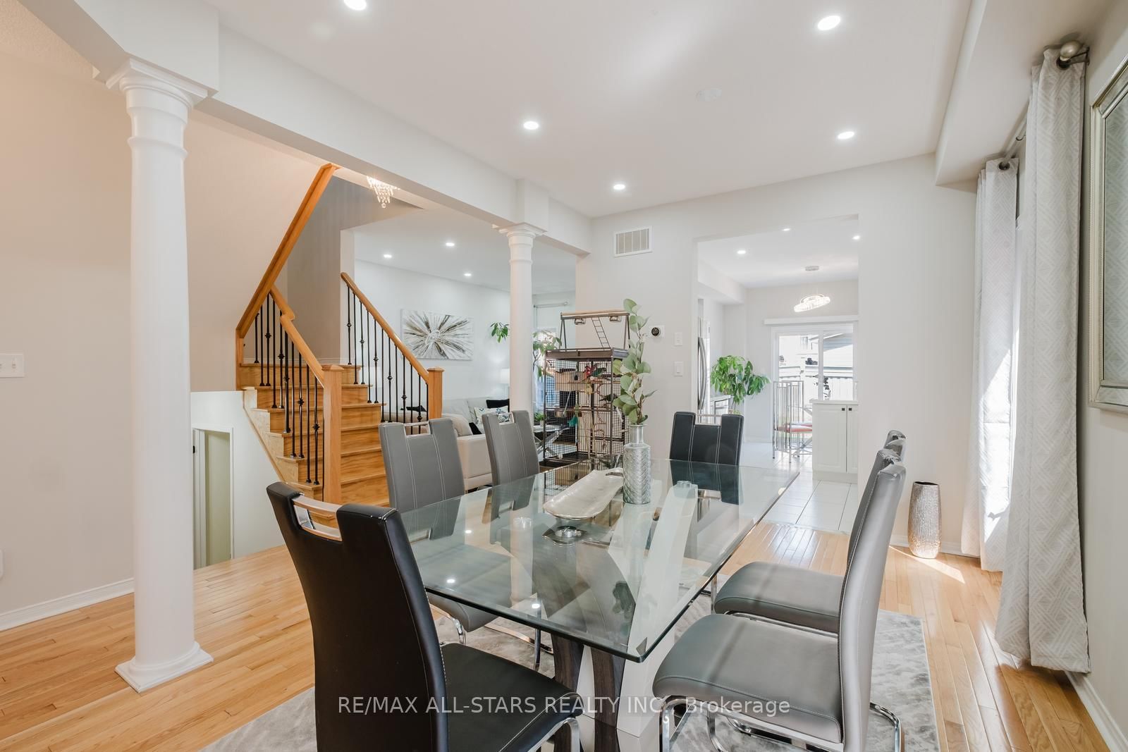 19 Coronet Street • Whitchurch-Stouffville, ON photo 11