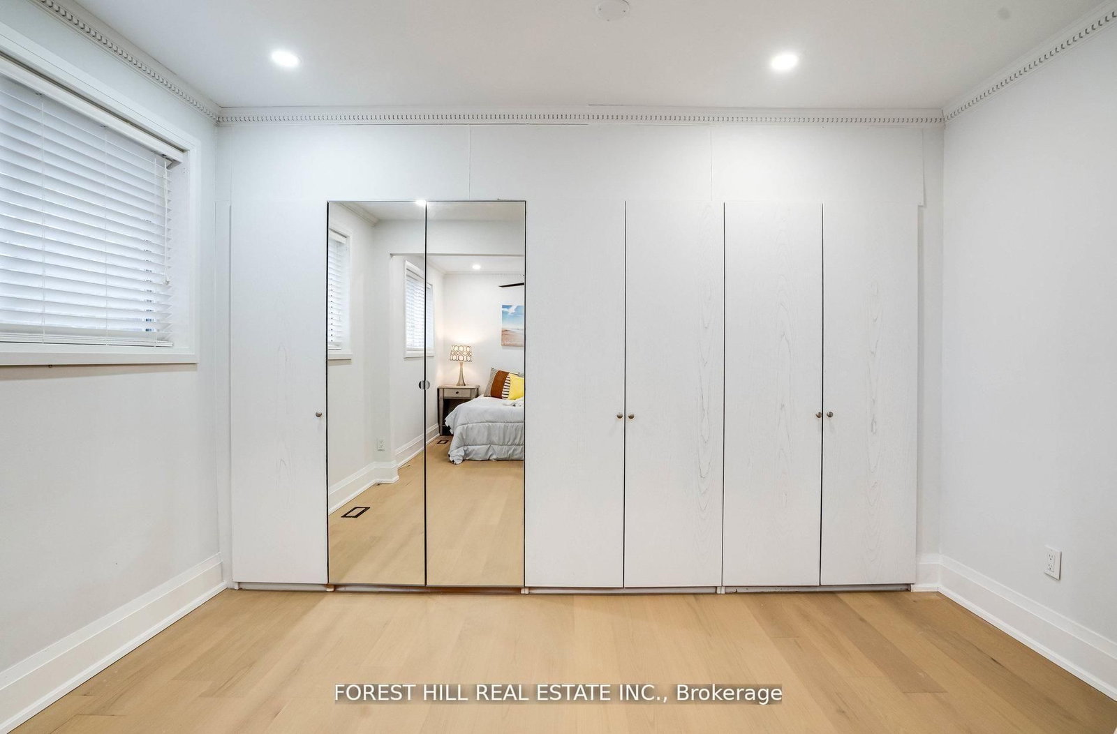 1 Willis Drive • Aurora, ON photo 17