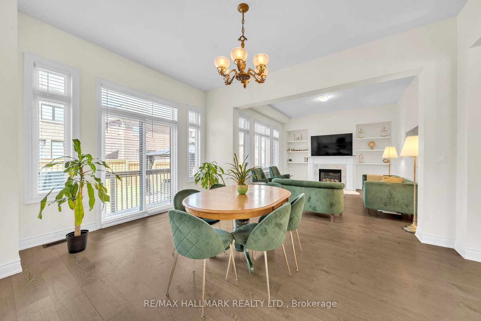 77 Terrain Court • East Gwillimbury, ON photo 9