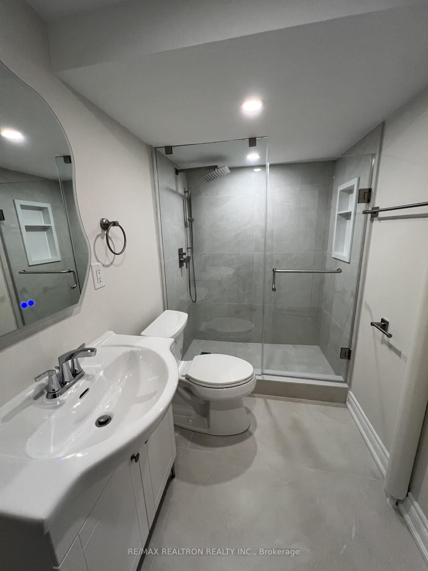 42 Butterfield Crescent, Unit Lower A - Photo 6