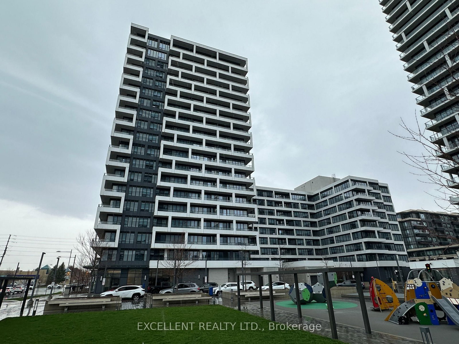 38 Water Walk Drive, Unit 805