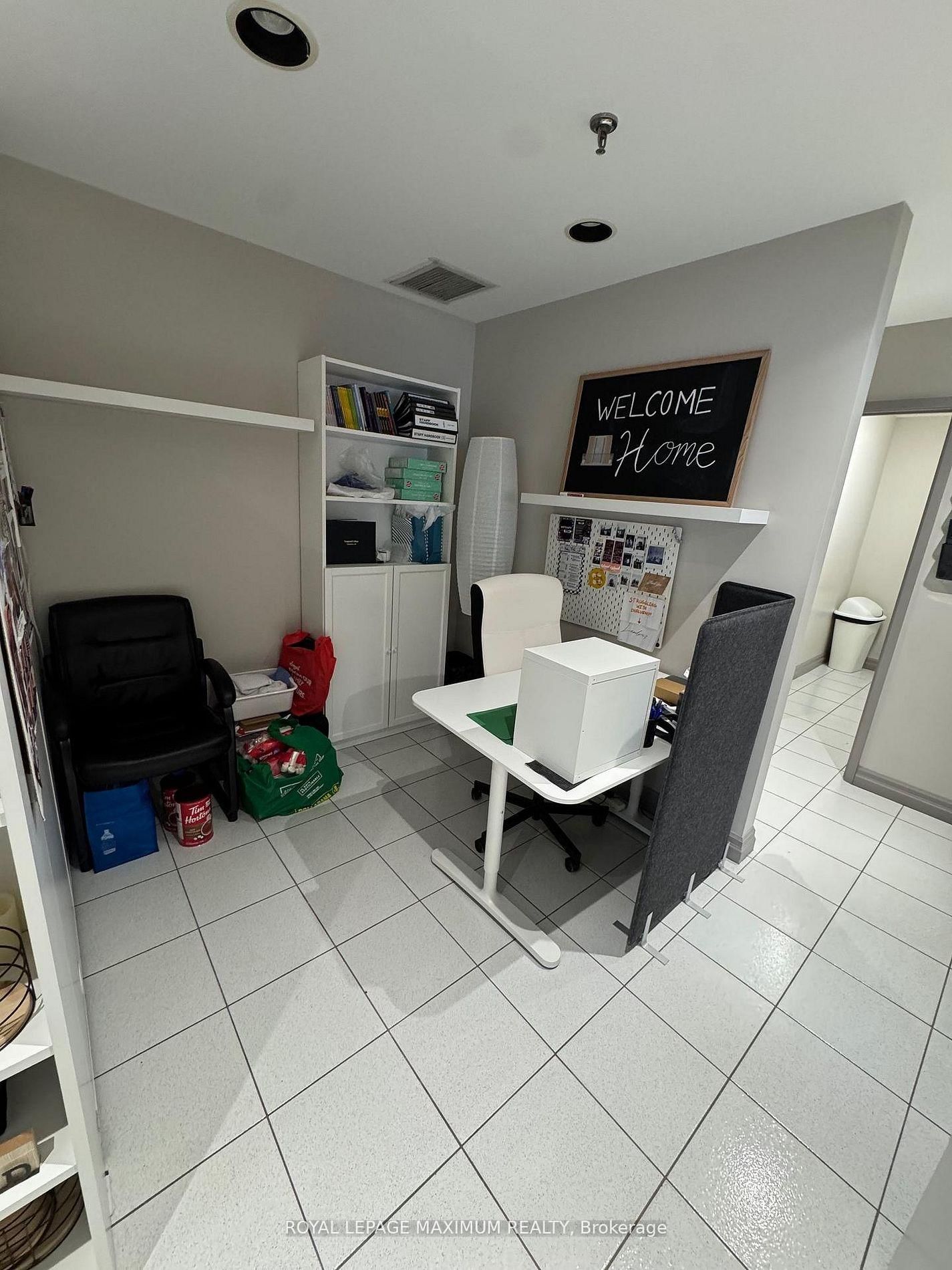 67 Rodinea Road, Unit 18 - Photo 9