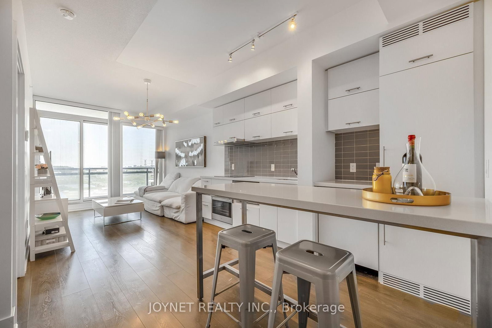 180 Enterprise Boulevard, Unit 1112 - Photo 3