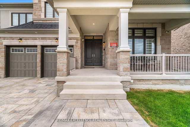 78 Appleyard Avenue