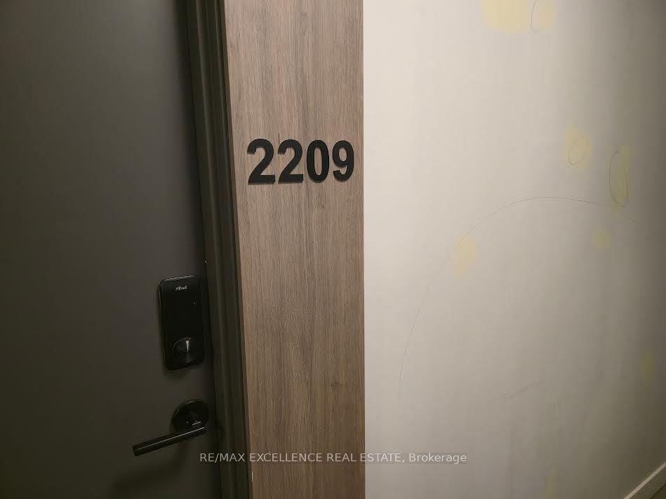 9751 Markham Road, Unit 2209 - Photo 8