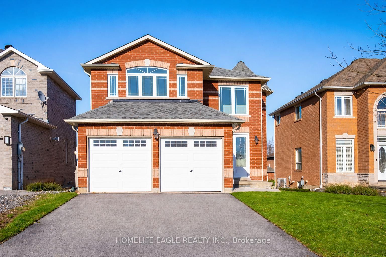 Detached House for sale at 1923 Romina Court, Innisfil, Ontario, L9S 4X9 - Alcona - MLS: N13065294